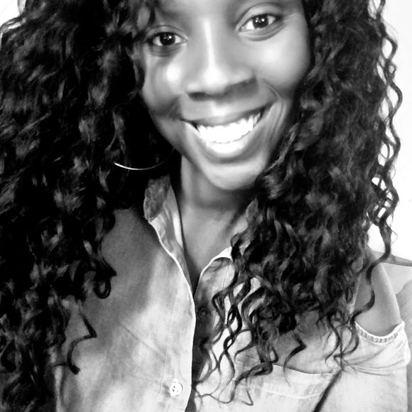 Meet your Posher, Akos - Picture 1 of 1